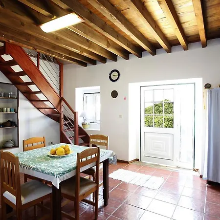 Casa Dos Artistas Caldas Da Rainha